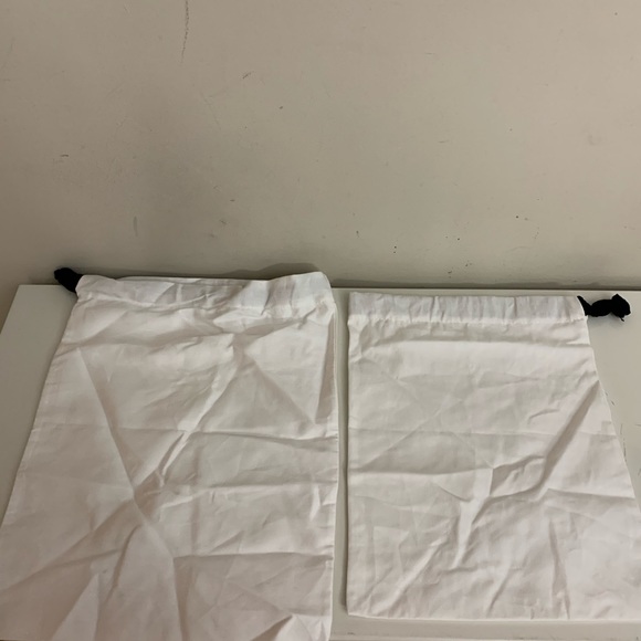 Set of 2 Veronica Beard Dust Bags - Picture 2 of 2